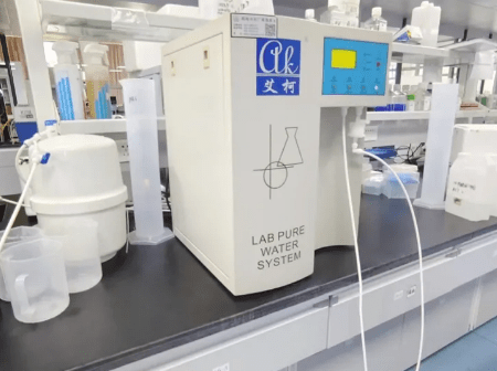 艾柯維護團隊赴云南中醫(yī)藥大學(xué)維護Discover系列超純水機！插圖4